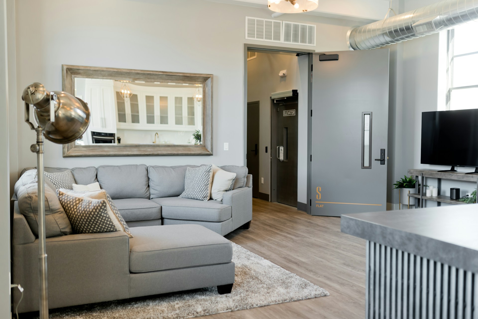 adam winger ottumtivrvc unsplash